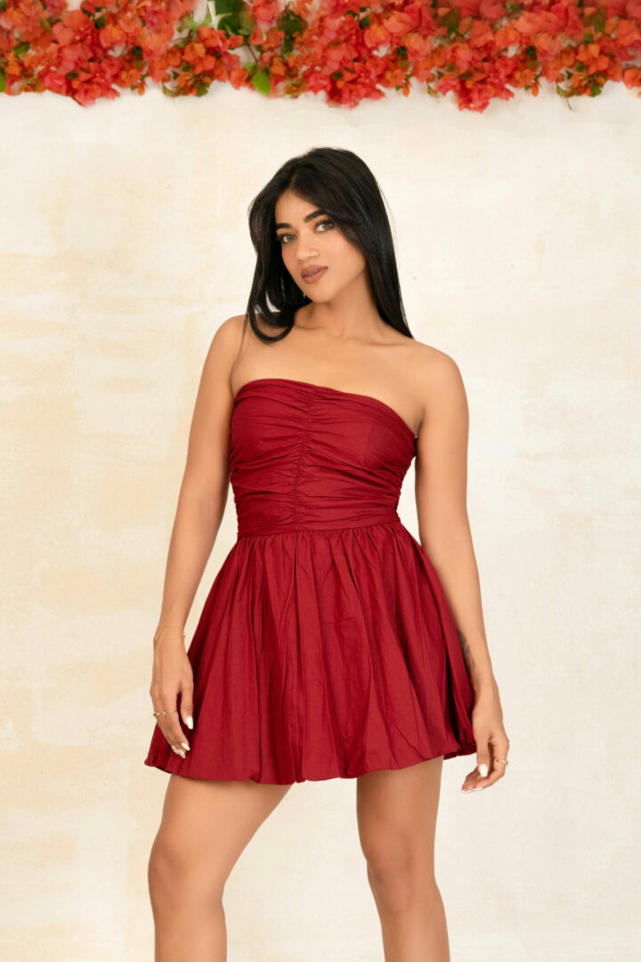BUBBLE MAROON TUBE MINI DRESS